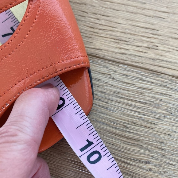 Size 7 Vintage Orange Heels with Peep-Toe Design - Picture 8 of 9